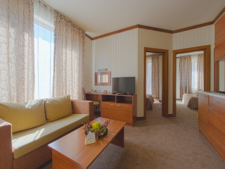 VIHREN ROYAL PALACE - 